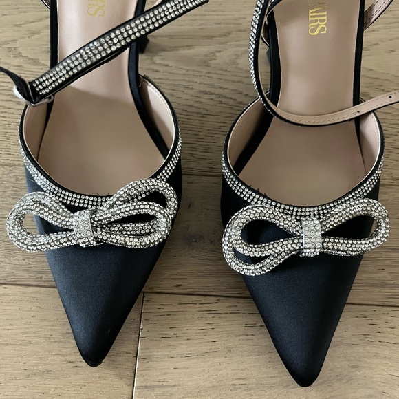 DREAM PAIRS black & rhinestone bow pointed toe ankle strap high heels - Picture 2 of 10